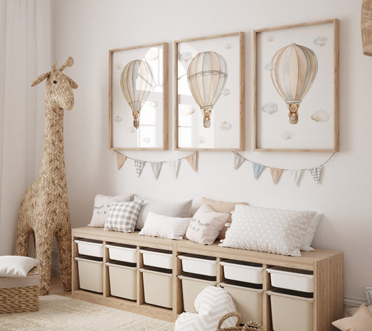 Set of 3 teddy bears in vintage hot air balloons in beige tones